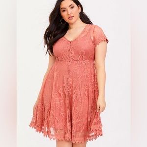 💙 Torrid Blush Short Sleeve Lacy Button Shirtdress NWT